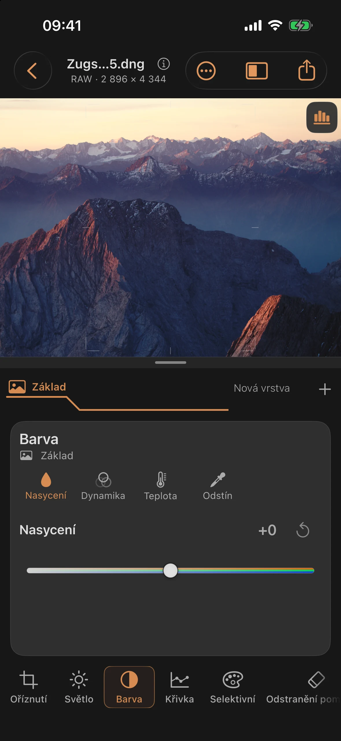 Barva: Vyvážení bílé, dynamika a sytost