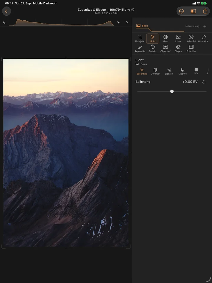 De belichting in het vizier. Met histogram. · iPad